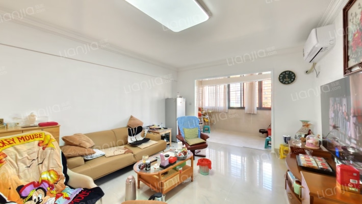 创冠体育大厦二手房实景图