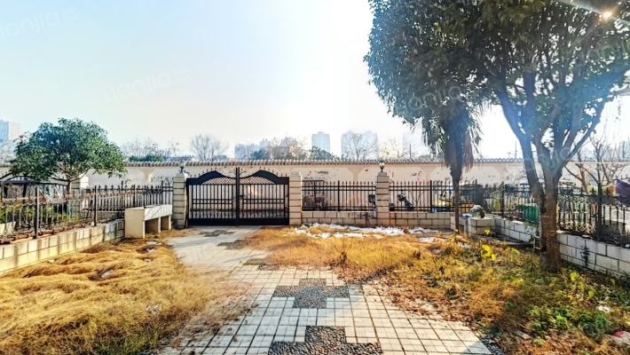 世纪花园二手房实景图