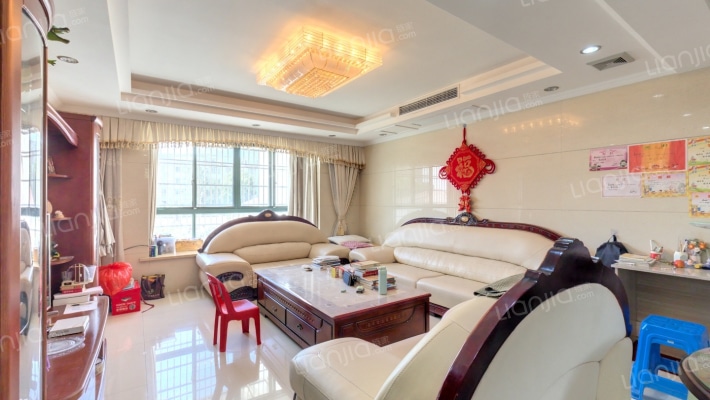 书香桃苑二手房实景图