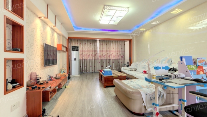 阳光家园南区二手房实景图