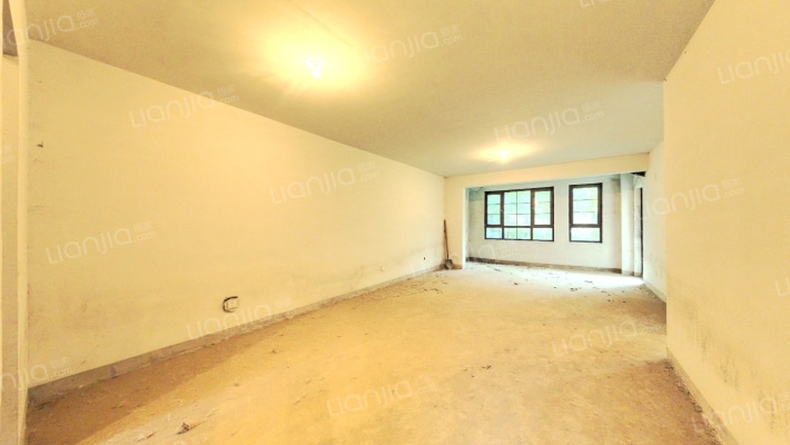 孔雀城六期叠翠园二手房实景图