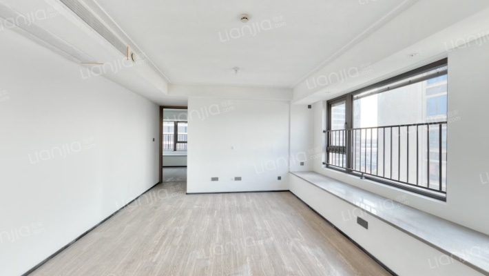 万科海映澜庭北区二手房实景图