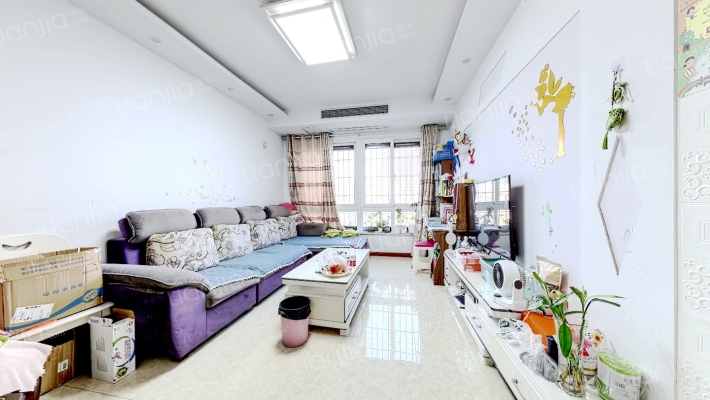 风花树二手房实景图