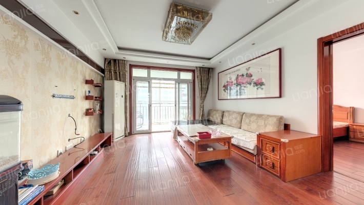 水岸府邸东区二手房实景图