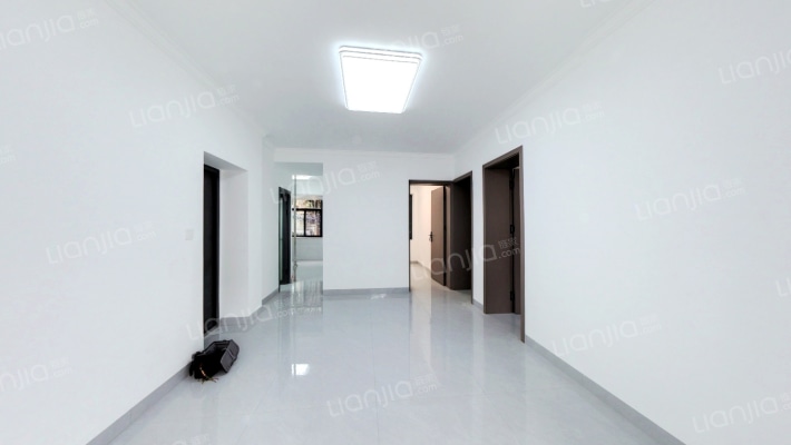 云南民族大学北院二手房实景图