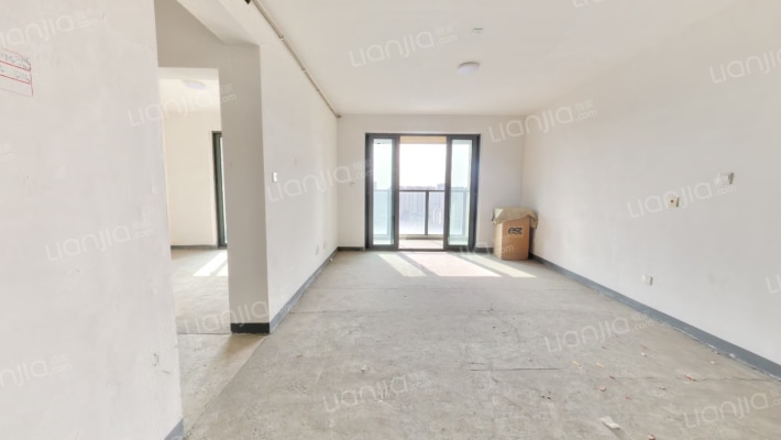 珠江名苑二手房实景图