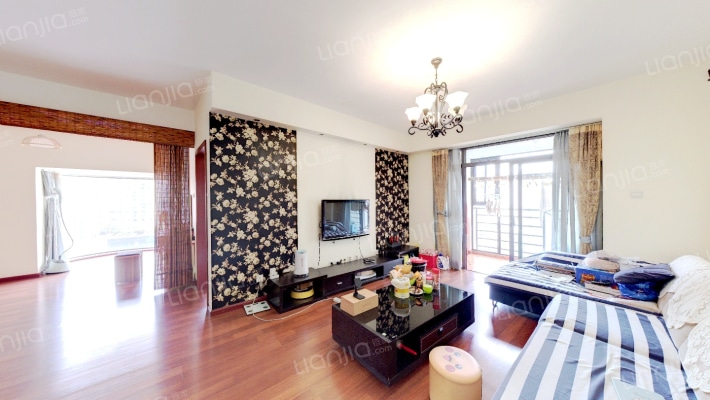 时代广场二手房实景图