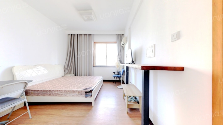 时代广场二手房实景图