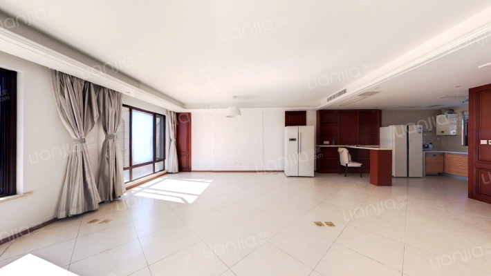 依云溪谷二手房实景图