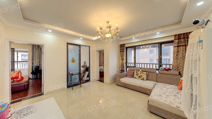 蓝江晶品阁二手房实景图