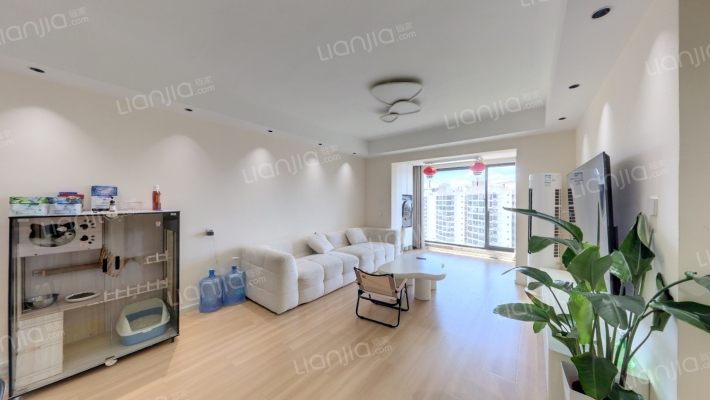 水岸阳光A区二手房实景图