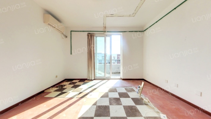 慧华东苑二手房实景图