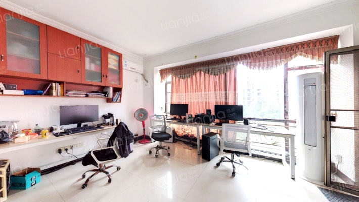 棕榈假日二手房实景图