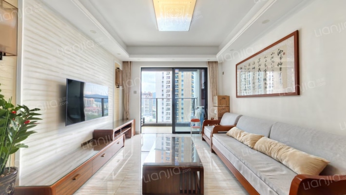 鸿荣源尚峰二手房实景图