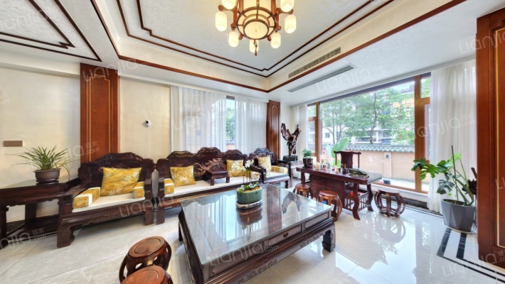 山青家园二手房实景图