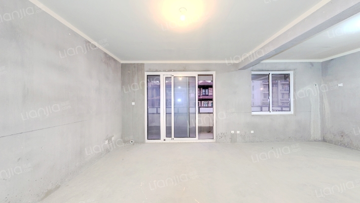 鸿翔桃花源公馆二手房实景图