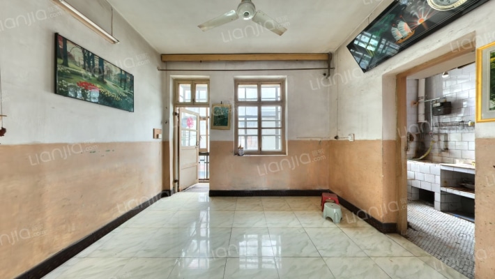 中南一路燃料宿舍二手房实景图