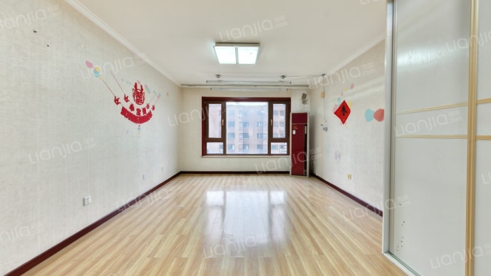 万科中粮假日风景二手房实景图