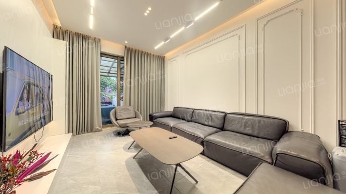 雅居乐花园峰会南区二手房实景图