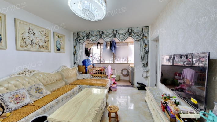 32区二手房实景图