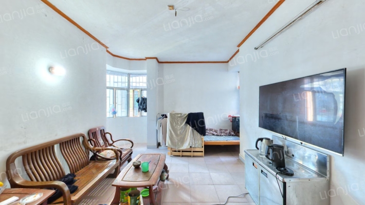 梅华东路住宅二手房实景图