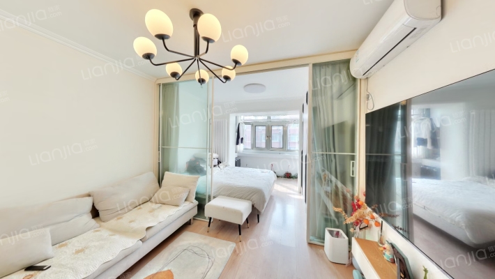 建材城东一里中院二手房实景图