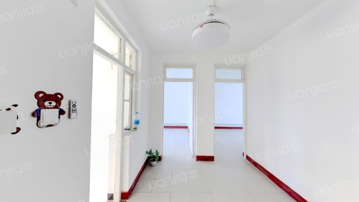 华新路56号院二手房实景图