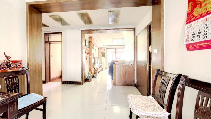 丹凤小区南区二手房实景图