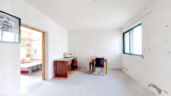 梁湖家园东区二手房实景图