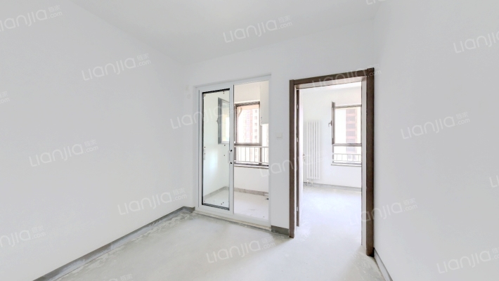 明湖之光二手房实景图