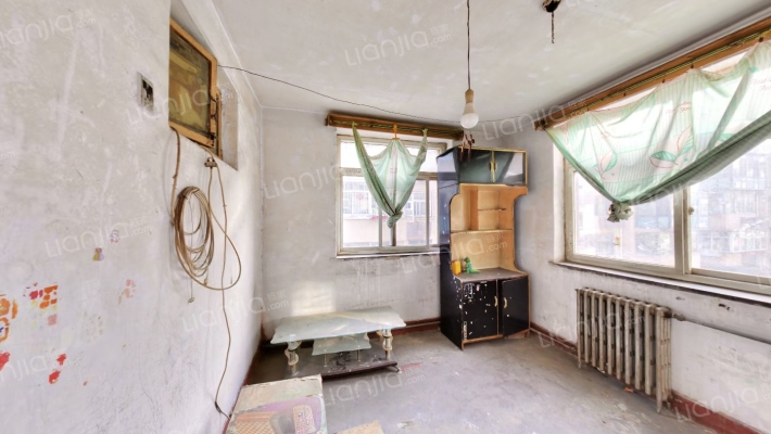 维明北大街104号二手房实景图