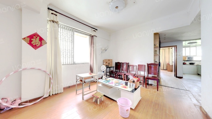 徐清公寓二手房实景图