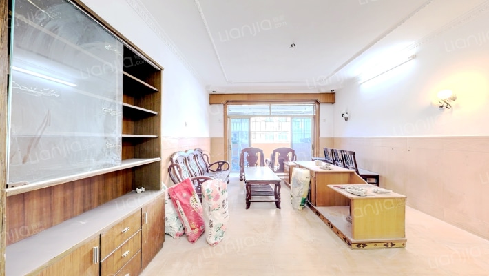 龙侨新村二手房实景图