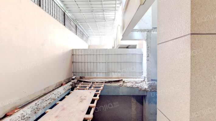 建发榕墅湾二手房实景图