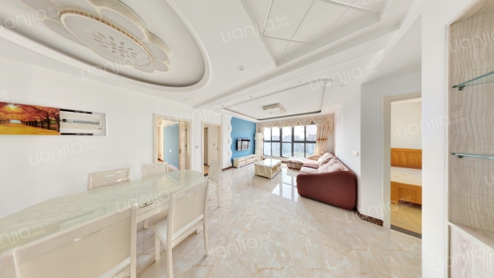 翡翠林天峰二手房实景图