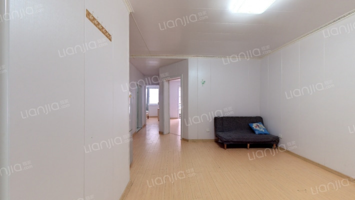 颐家春天花园二手房实景图