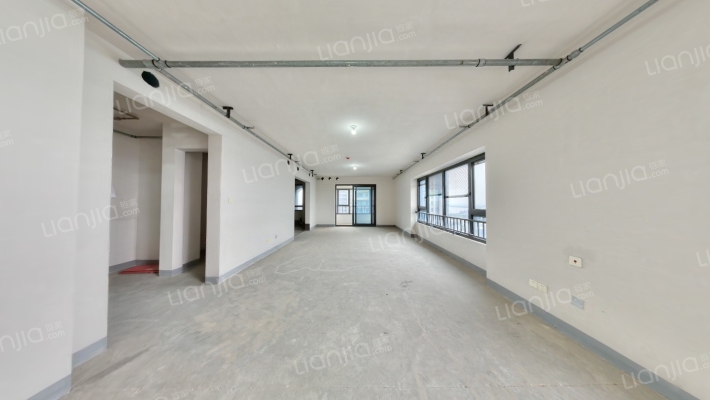 锦绣天玺二手房实景图