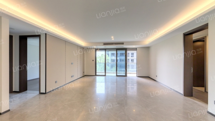 绿城汀岸芷兰轩二手房实景图