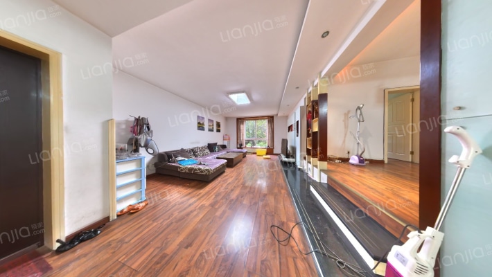 馨竹苑二手房实景图