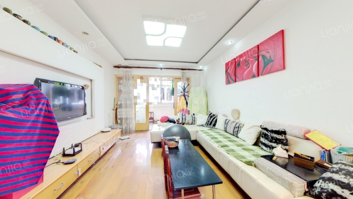 憧憬新村二手房实景图