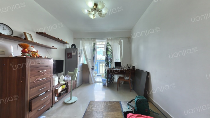 泽润华庭二手房实景图