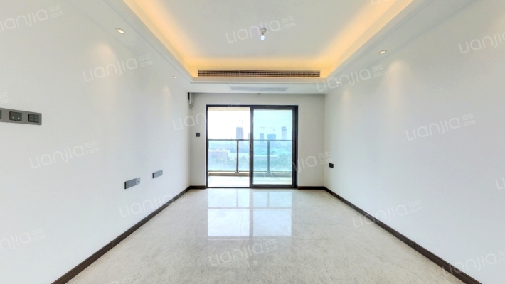 万科翡翠滨江五期二手房实景图