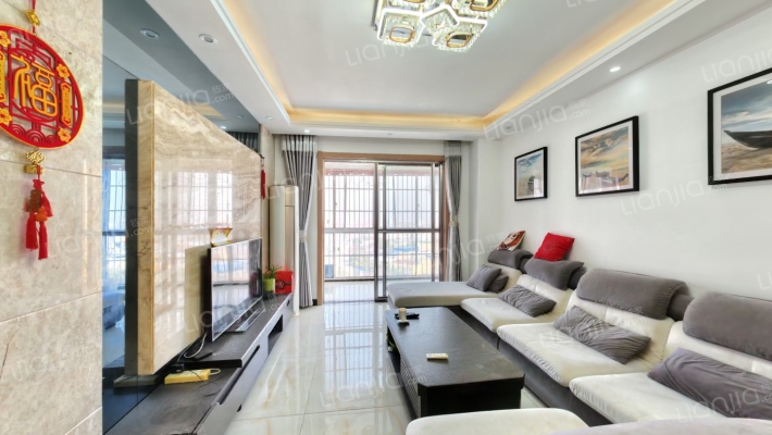 聚隆美墅小区二手房实景图