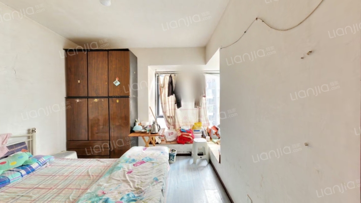 宝泰家园二手房实景图