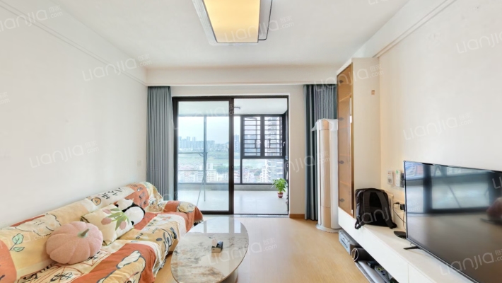 凯旋1号上水湾二手房实景图