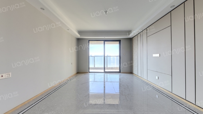 金茂滨湖名邸二手房实景图