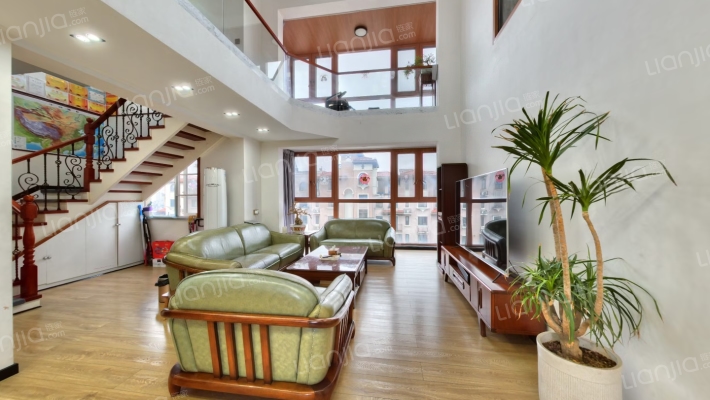 亿达云山湖二手房实景图