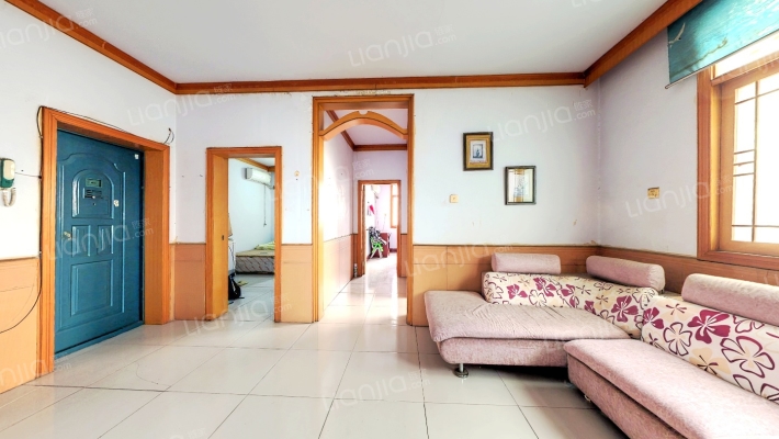 县物资局住宅楼二手房实景图