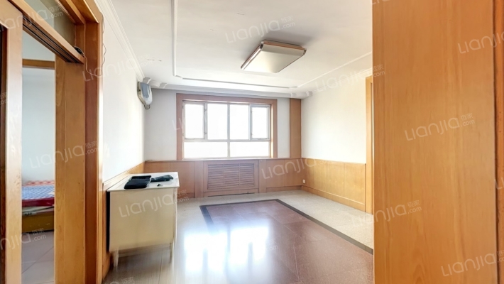 市警校住宅楼二手房实景图