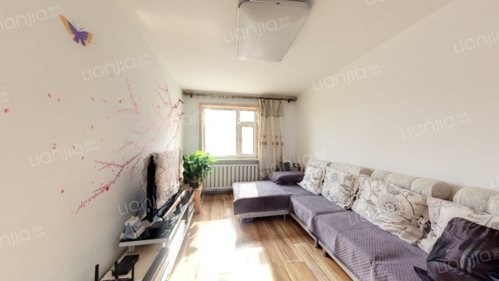 万盛理想国高迪花园二手房实景图